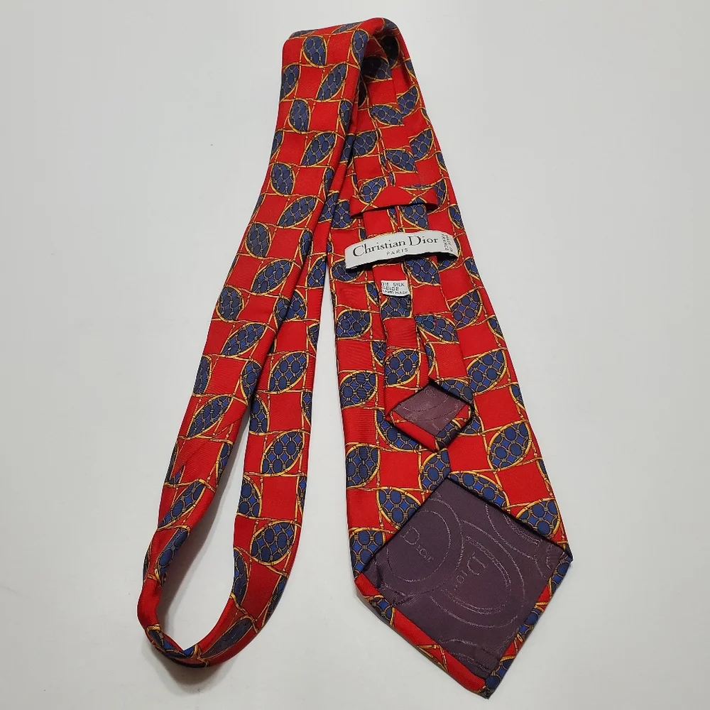 Dior Red Geometric Pattern Men's Silk Neck Tie Made in France 59x3.75" - Picture 6 of 6